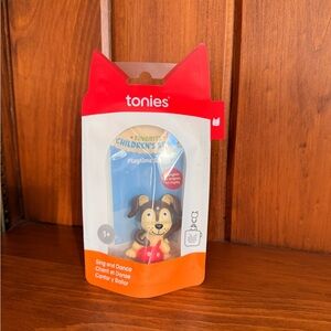 Tonies Children's Songs Learning Toy - Red and Brown